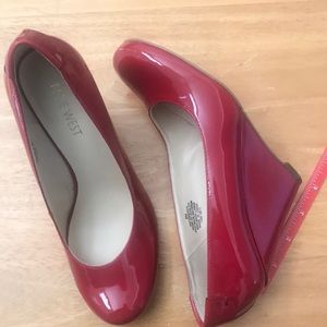 COPY - COPY - Nine West size 5.5 red wedge 3.5 inch high